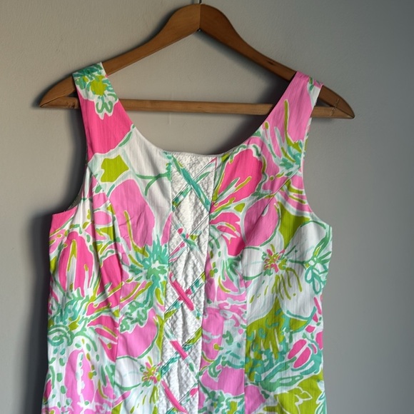 Lilly Pulitzer Don't Give A Cluck Cathy Shift Dress Size 2 - Picture 3 of 11